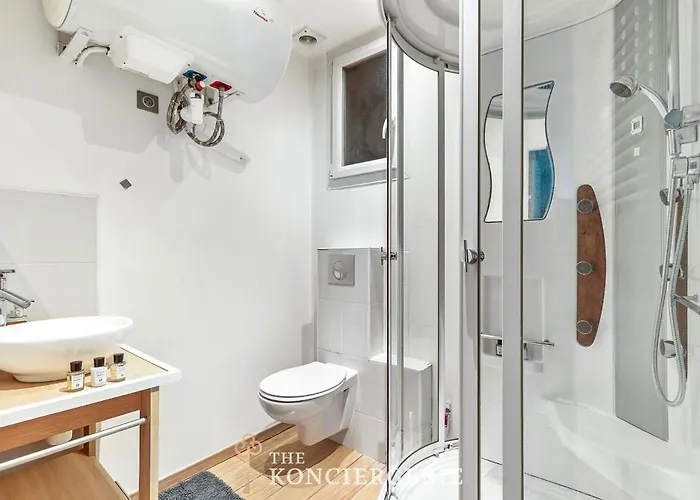 Pied A Terre Proche De Odeon باريس